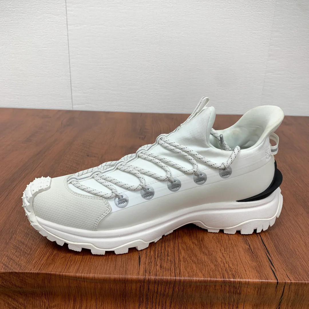 Кроссовки Женские Moncler 13136201