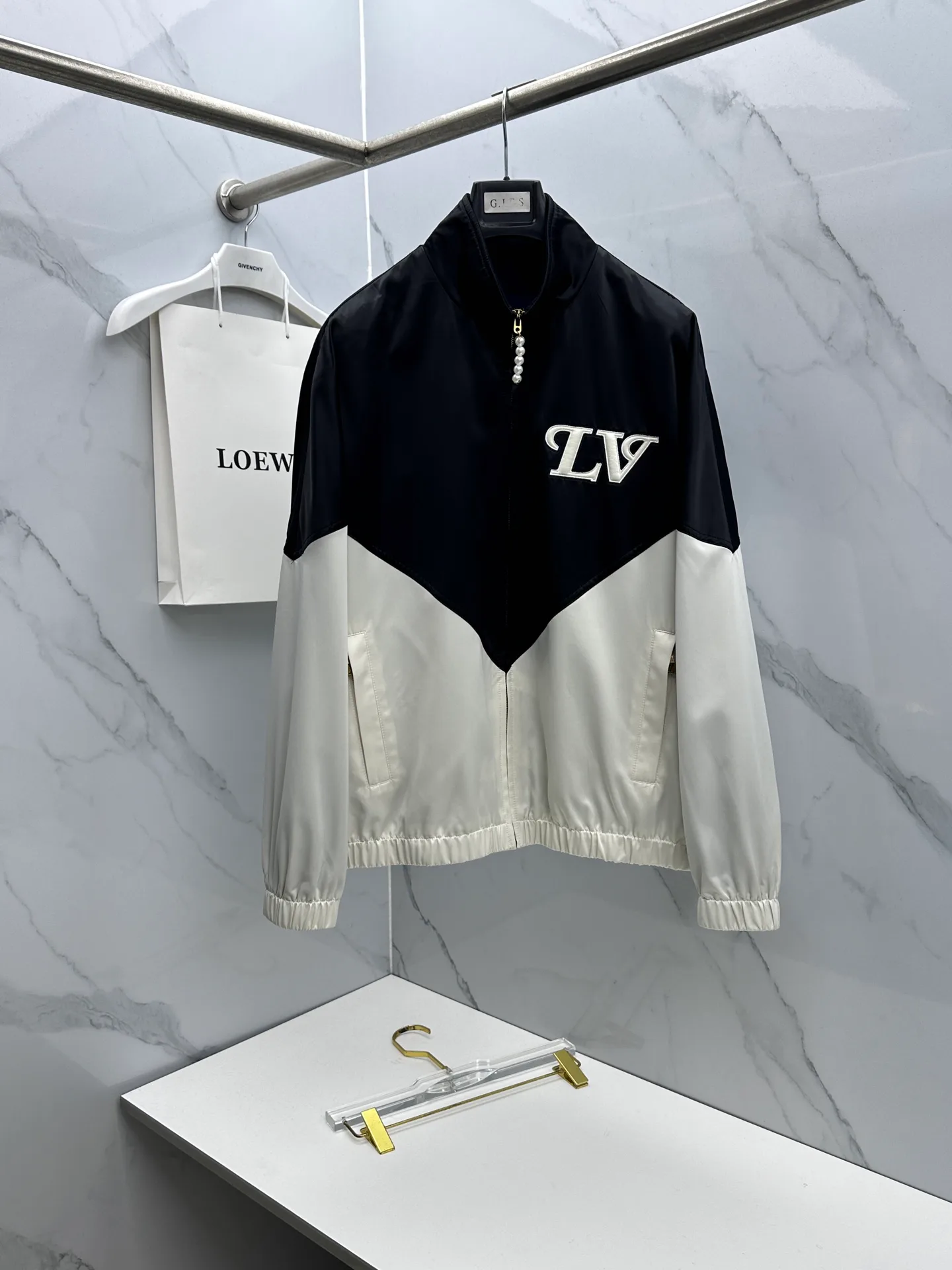 Куртки И Пуховики Мужские Louis Vuitton 18246790