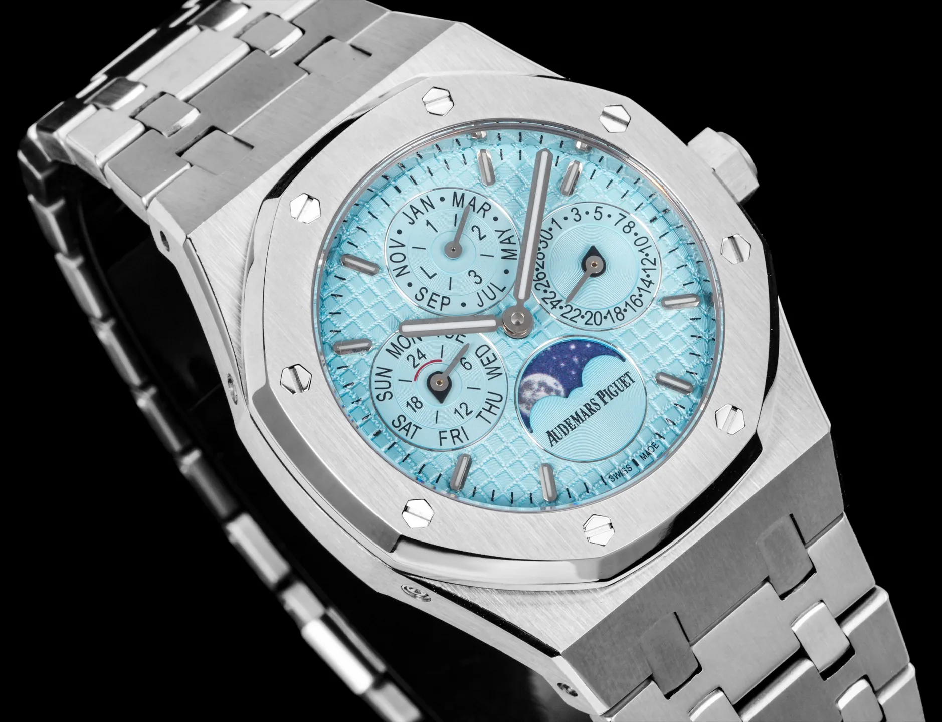 Часы Женские Audemars Piguet 17843046