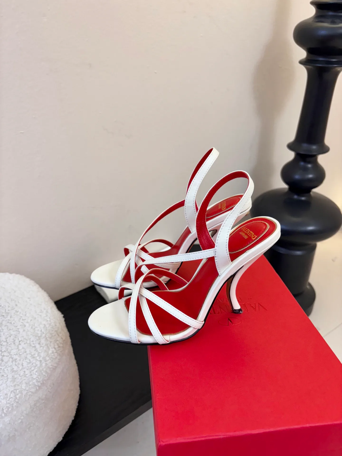 Босоножки Женские Valentino 805324