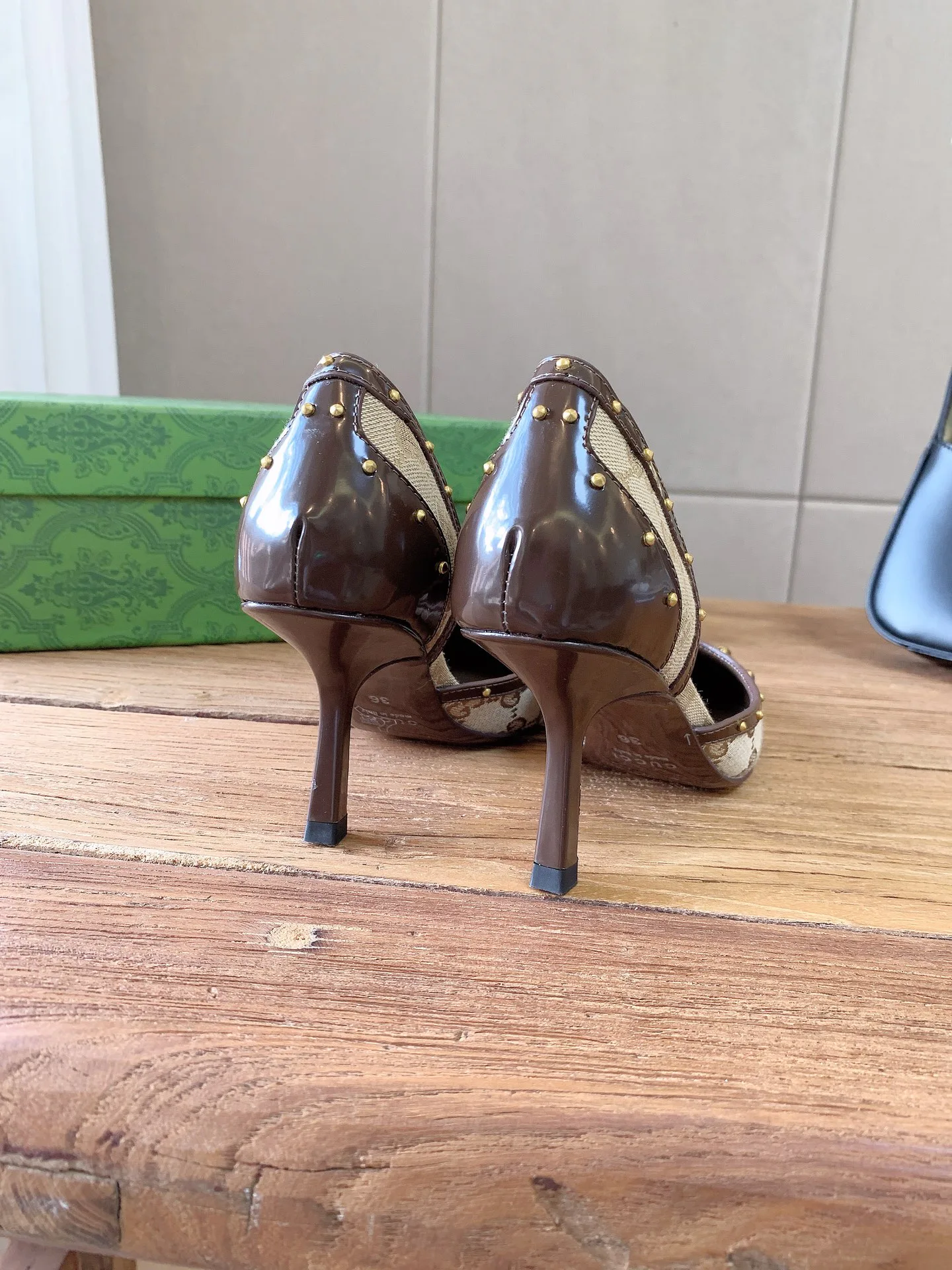 Туфли Женские Gucci 17432048