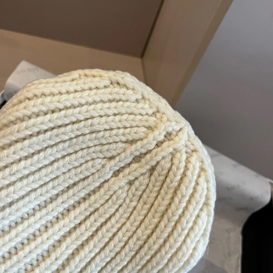 Головные Уборы Gucci 4440