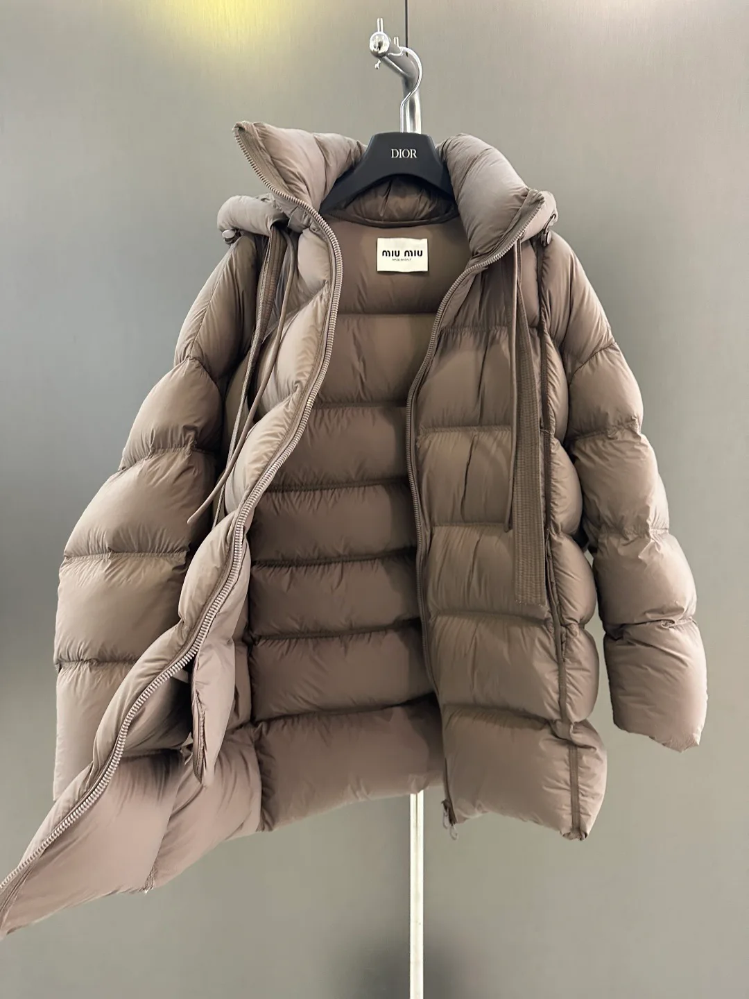 Куртки И Пуховики Женские Miu Miu 907268