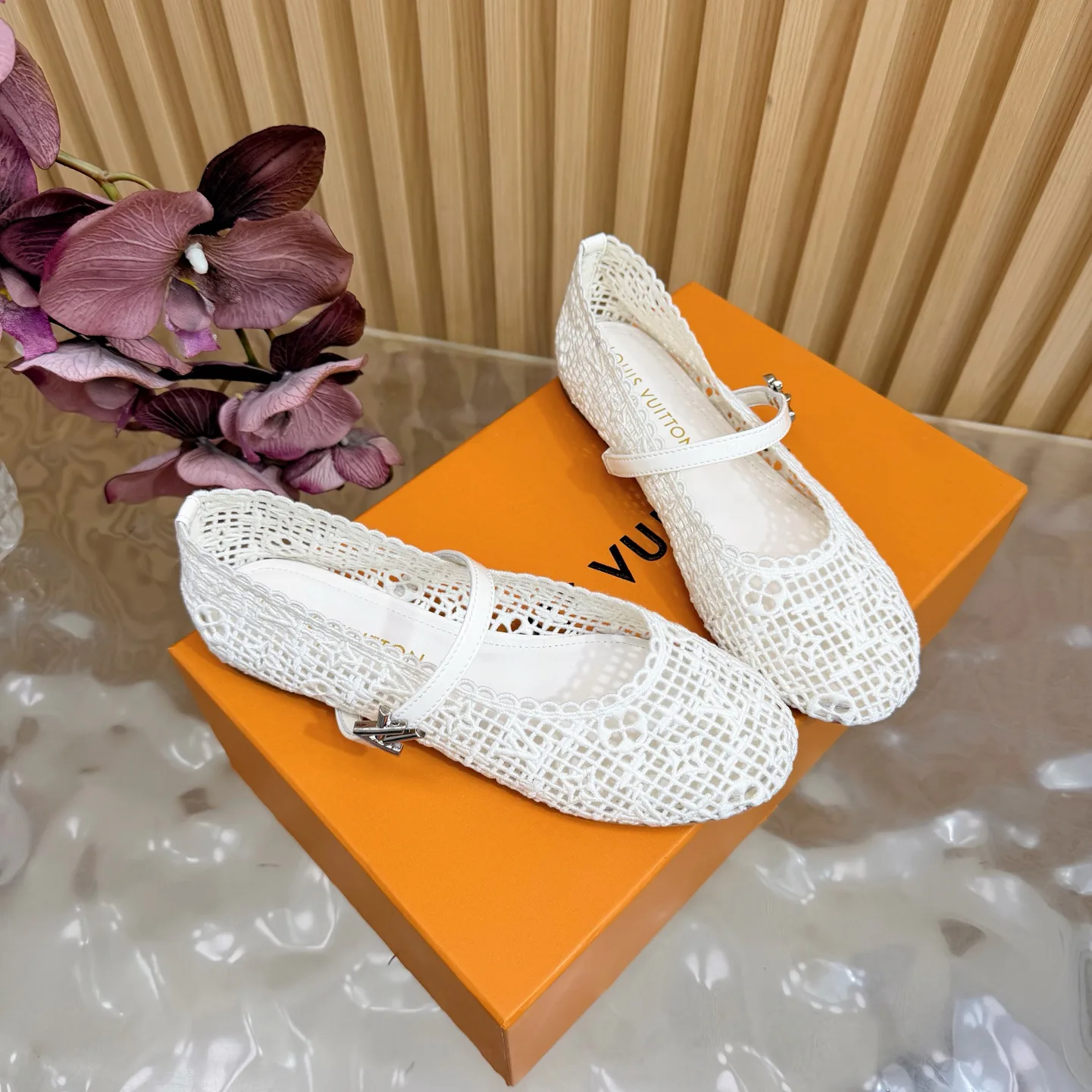 Туфли Женские Louis Vuitton 12859231