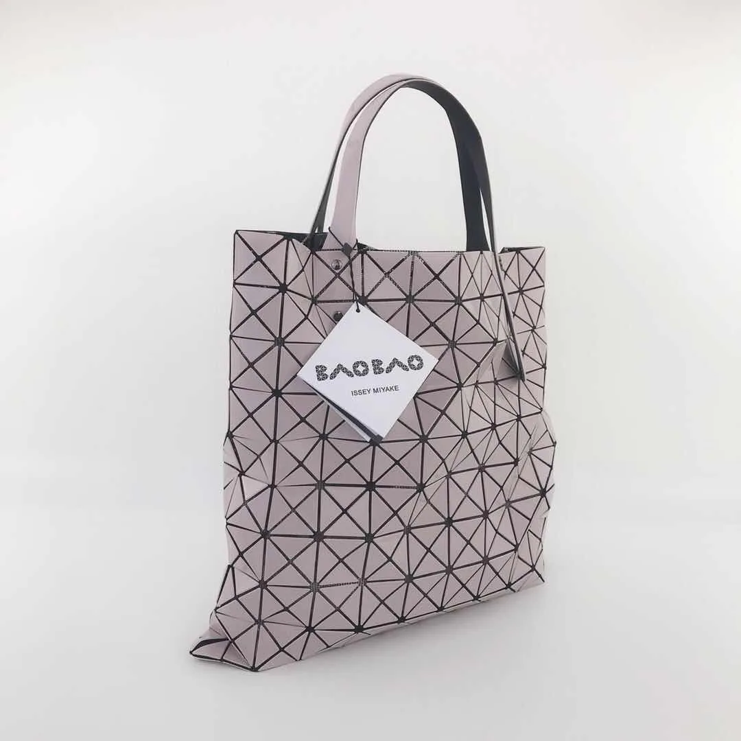 Классические Сумки Женские Issey Miyake 5890390