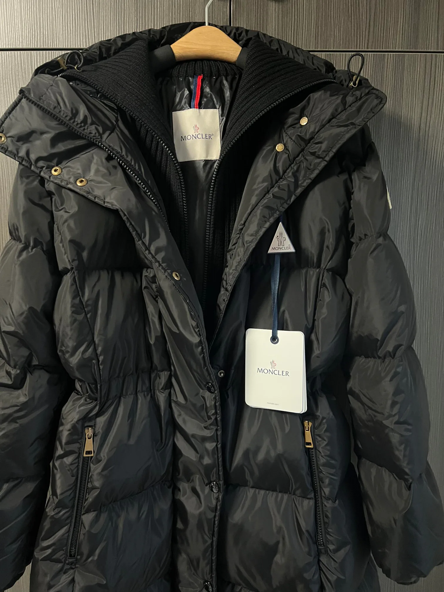Пуховики Женские Moncler 276765