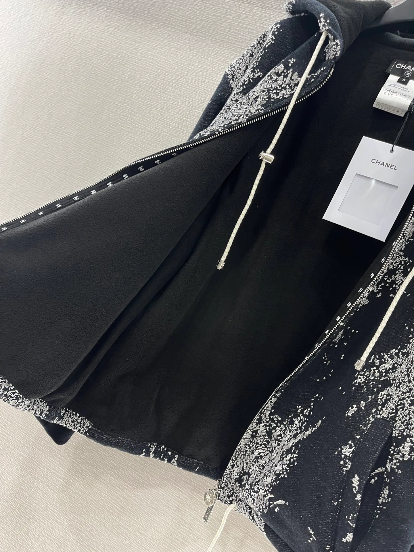 Куртки И Пуховики Женские Chanel 66433