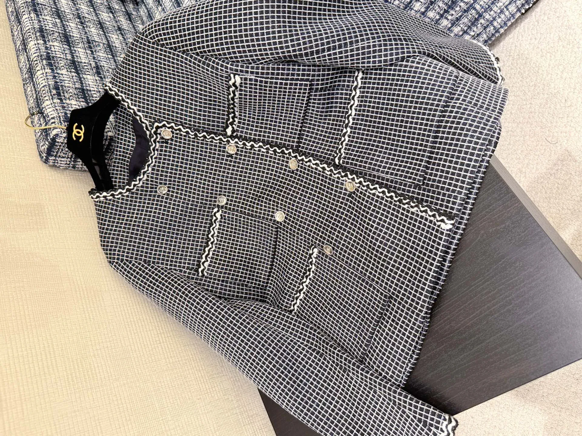 Жакеты Женские Chanel 27201