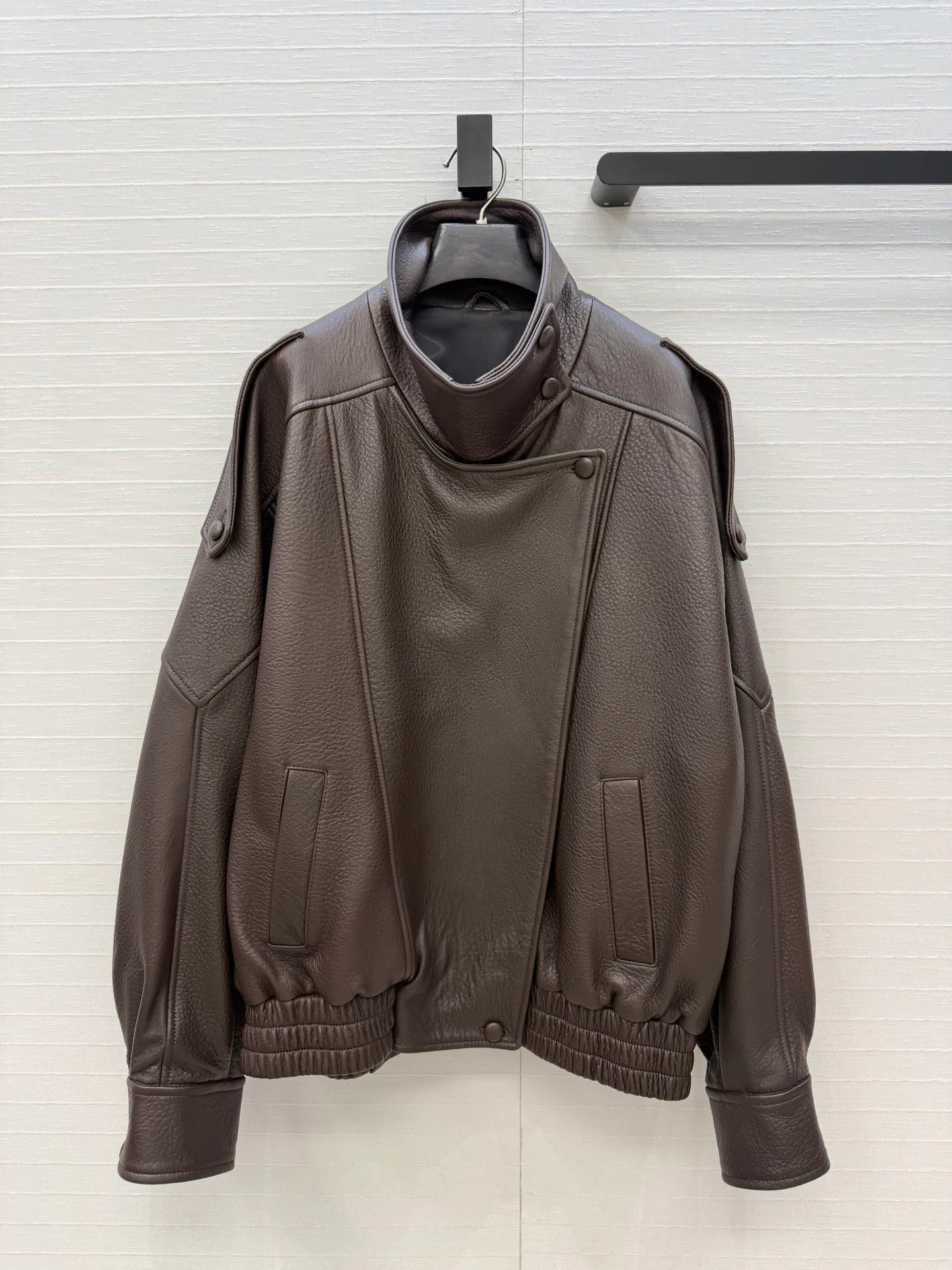 Кожаные Куртки И Дублёнки Женские Saint Laurent 18115233
