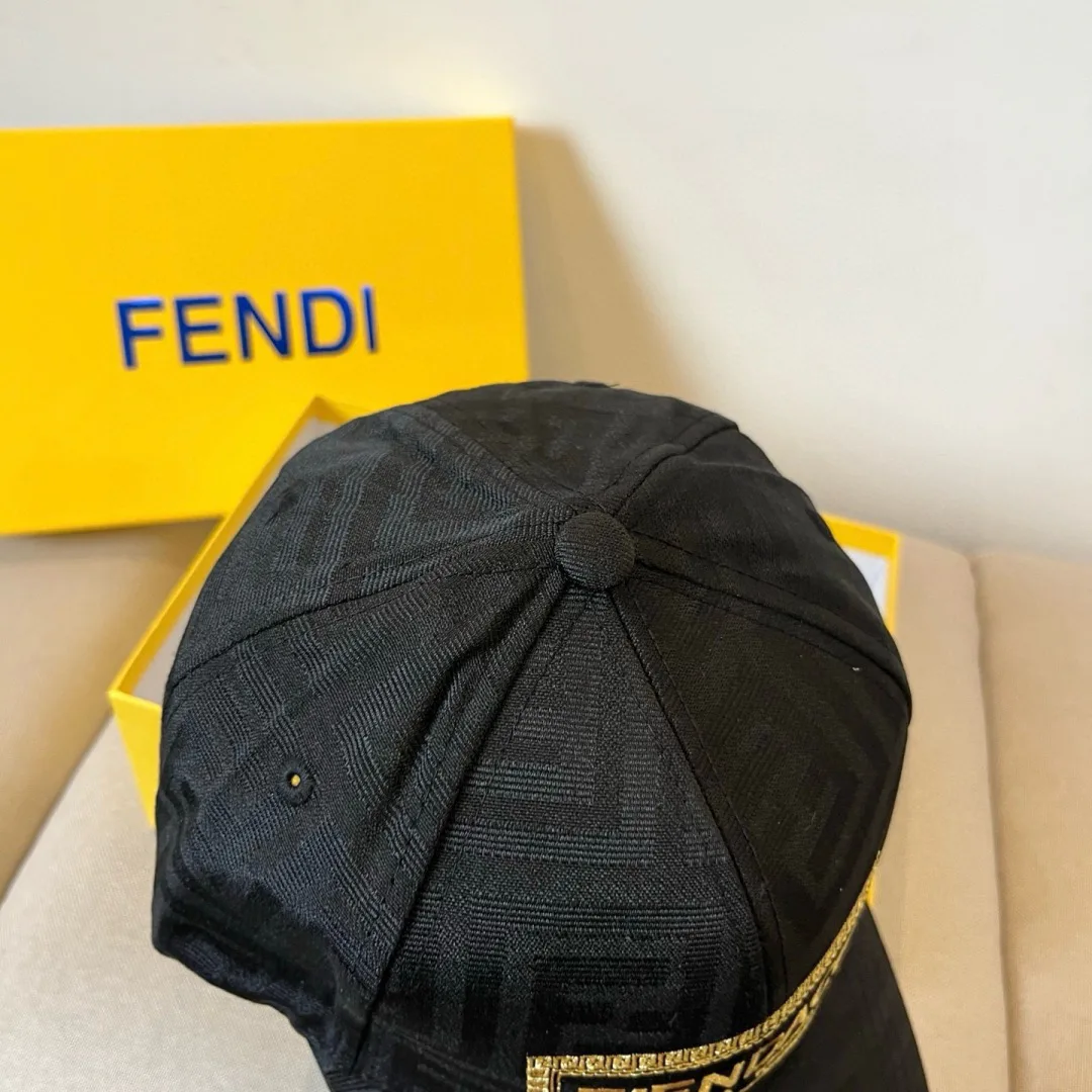 Головные Уборы Fendi 9679836