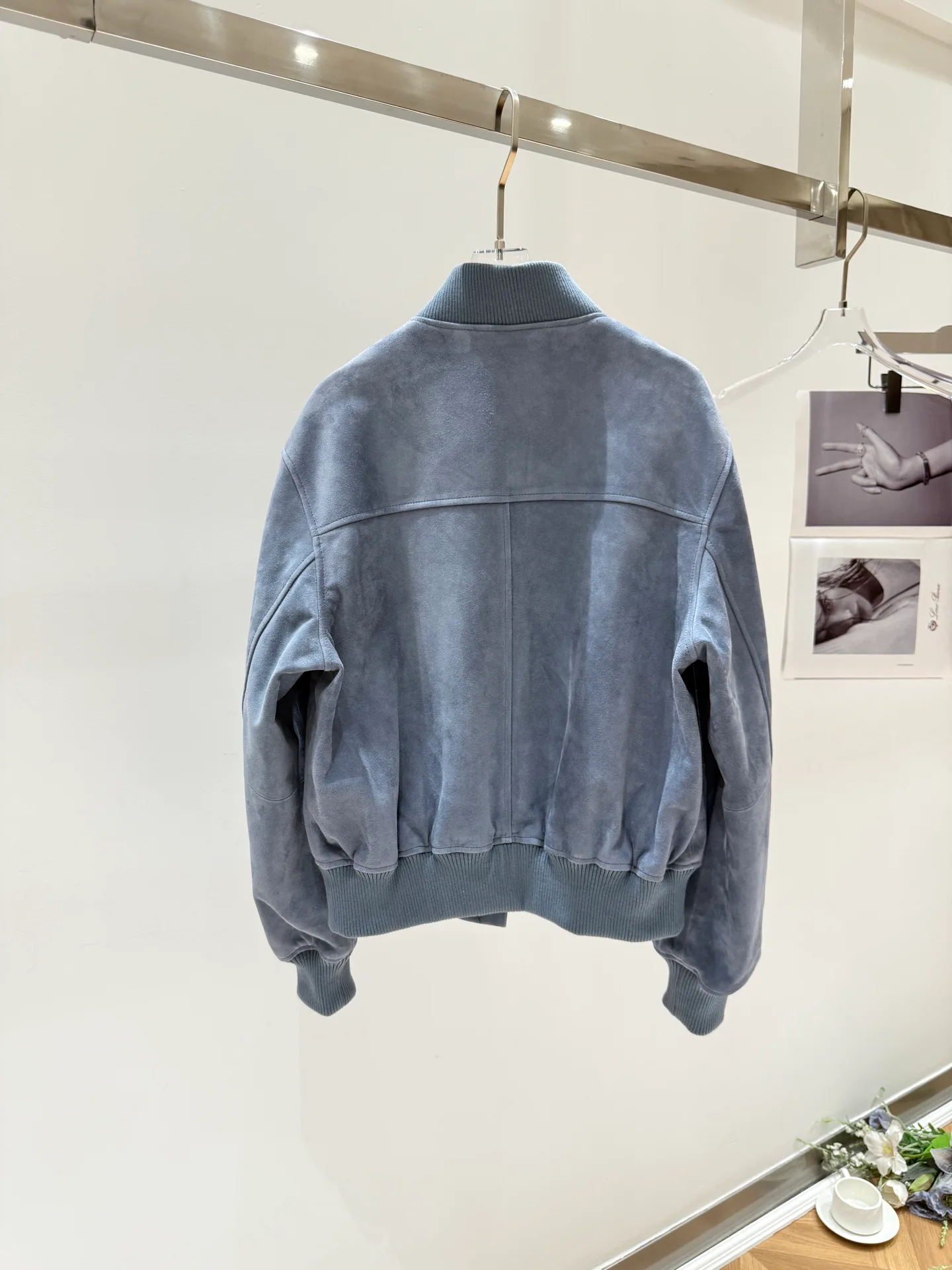 Кожаные Куртки И Дублёнки Женские Chanel 18592946