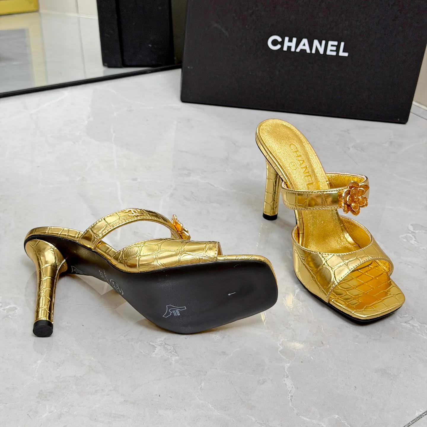 Босоножки Женские Chanel 17335030