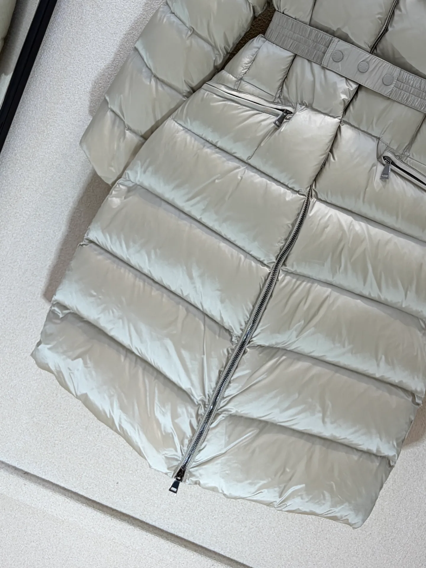 Куртки И Пуховики Женские Moncler 19335009