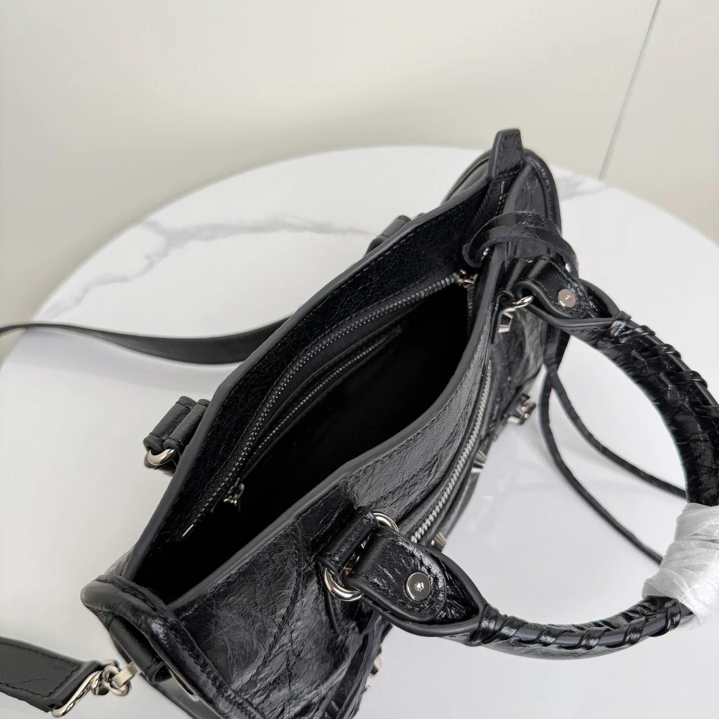 Сумки На Ремне Женские Balenciaga 1151793