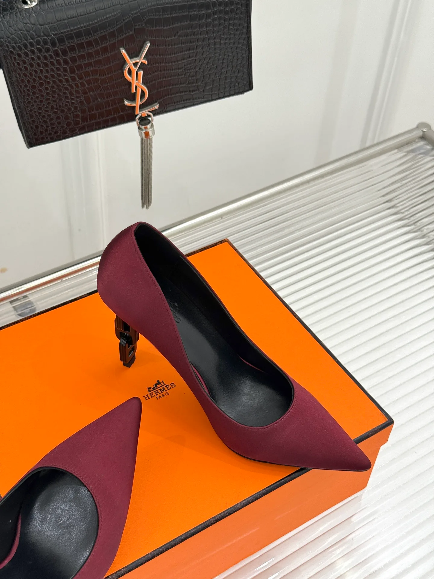 Туфли Женские Hermes 18080279