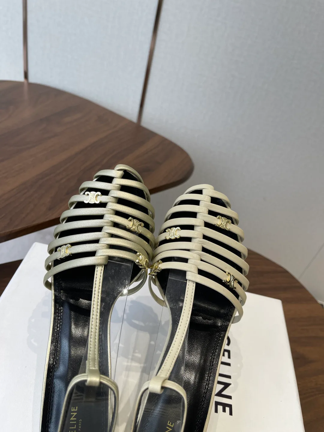 Босоножки Женские Celine 11645191