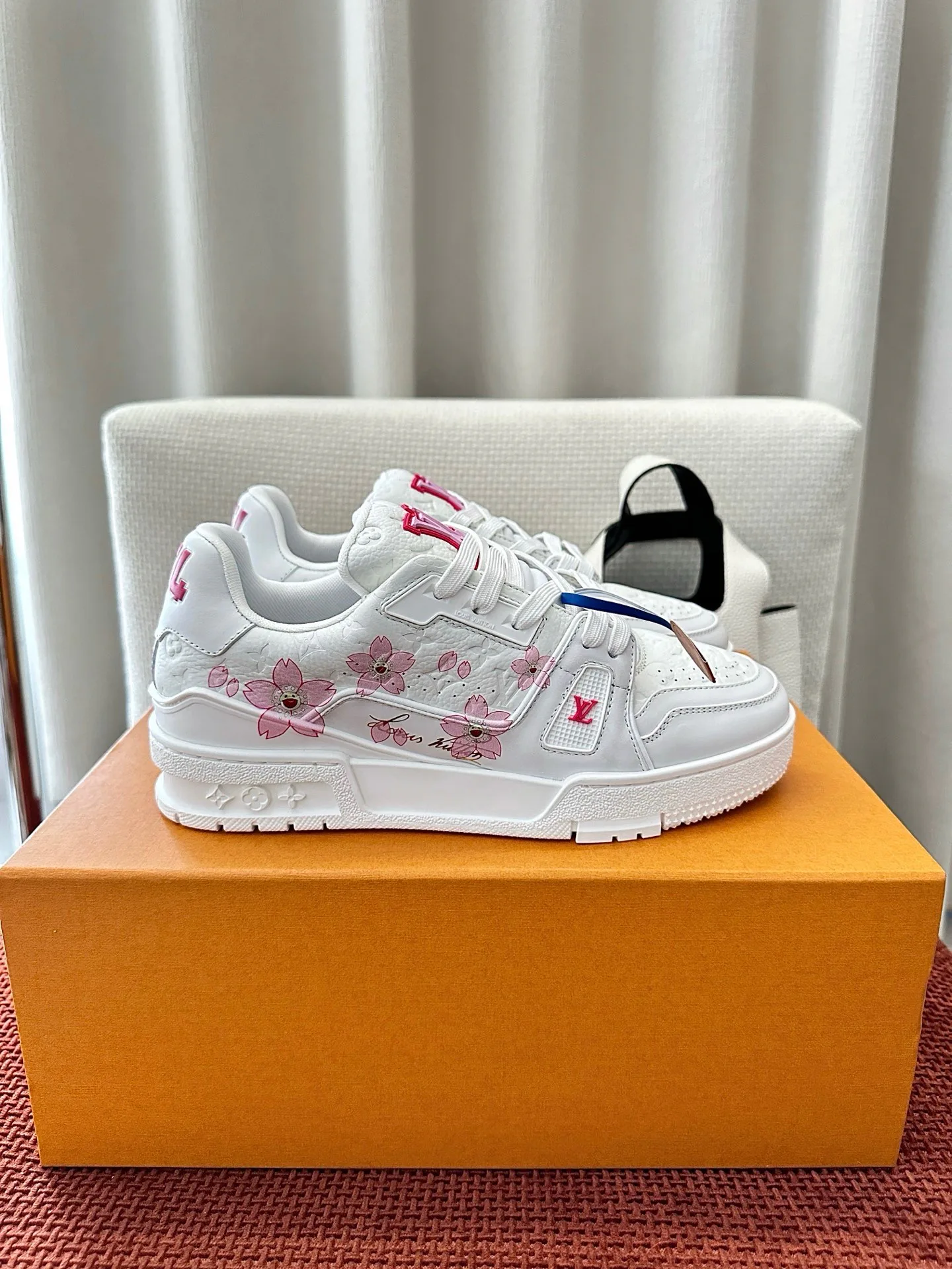 Кроссовки Женские Louis Vuitton 5045992