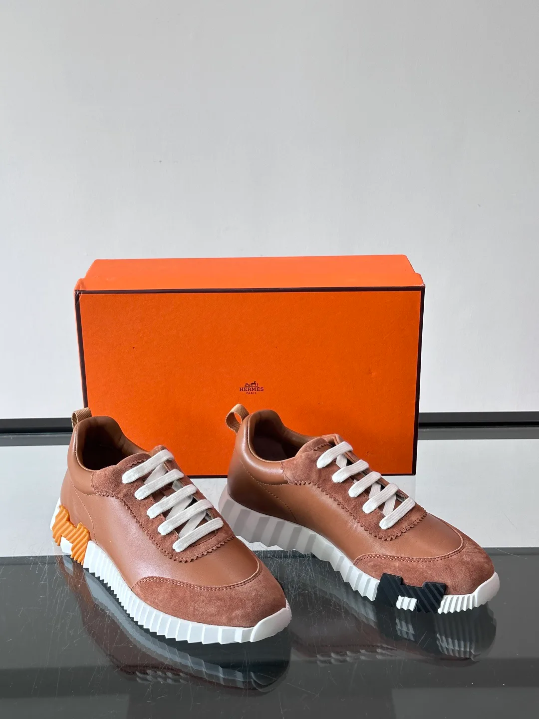 Кроссовки Женские Hermes 18102590
