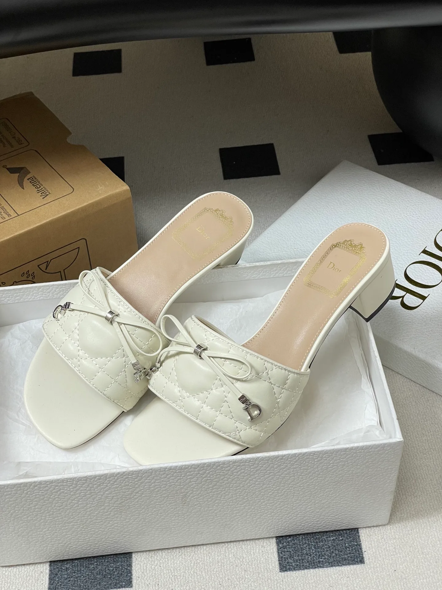 Босоножки Женские Christian Dior 12850917