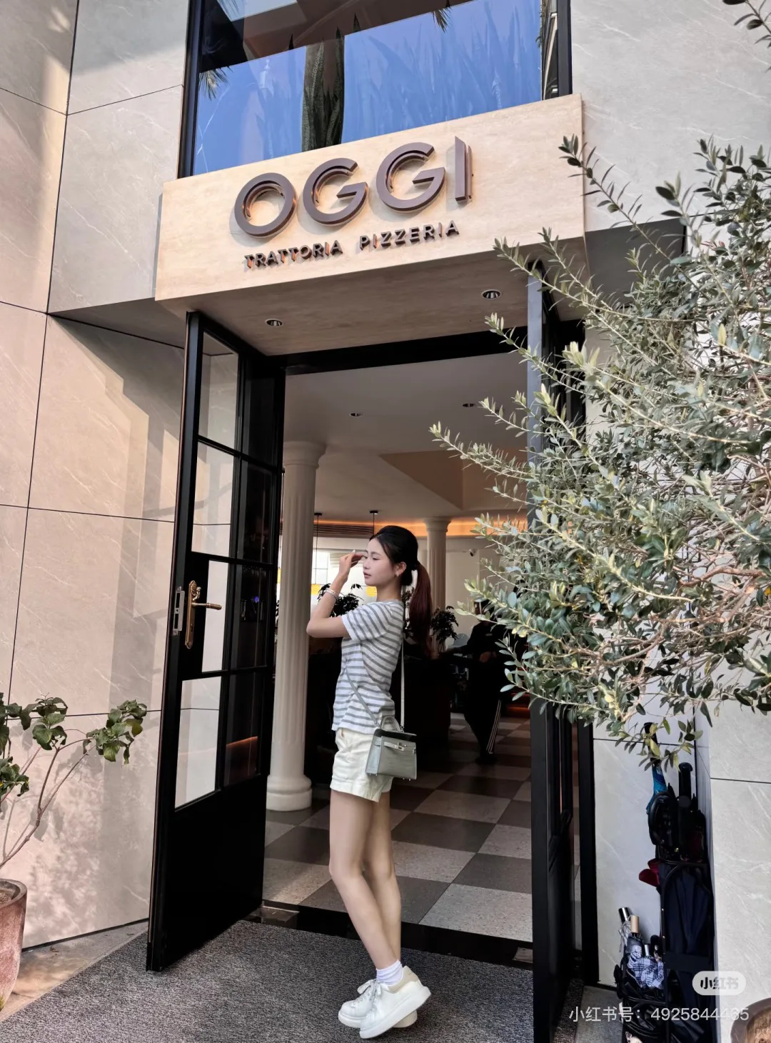 Футболки Женские Christian Dior 10047289