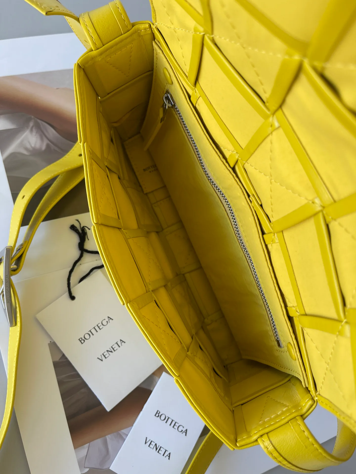 Классические Сумки Женские Bottega Veneta 17488709