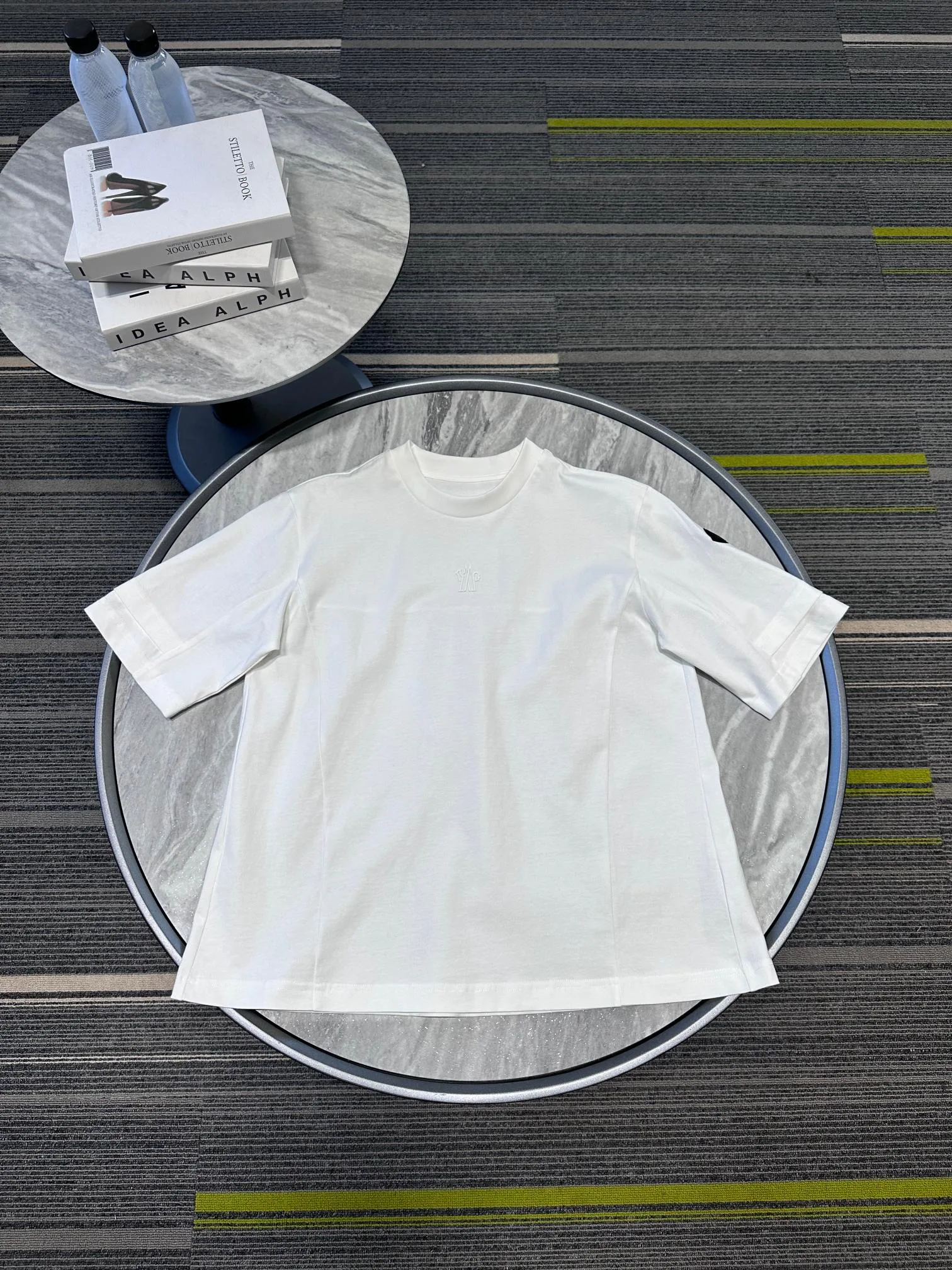 Футболки Женские Moncler 32786