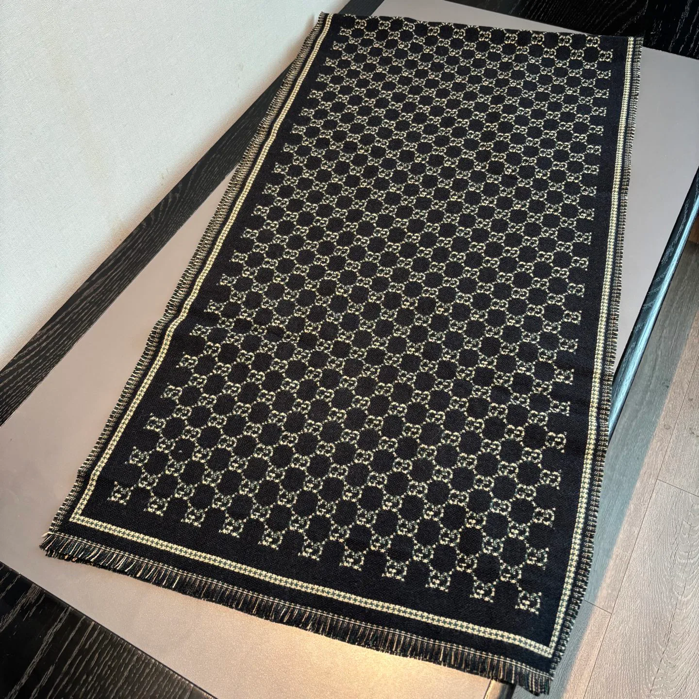 Шарфы Gucci 257047