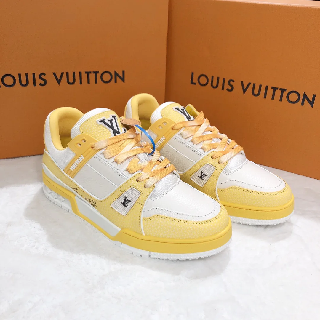 Кроссовки Женские Louis Vuitton 11707349