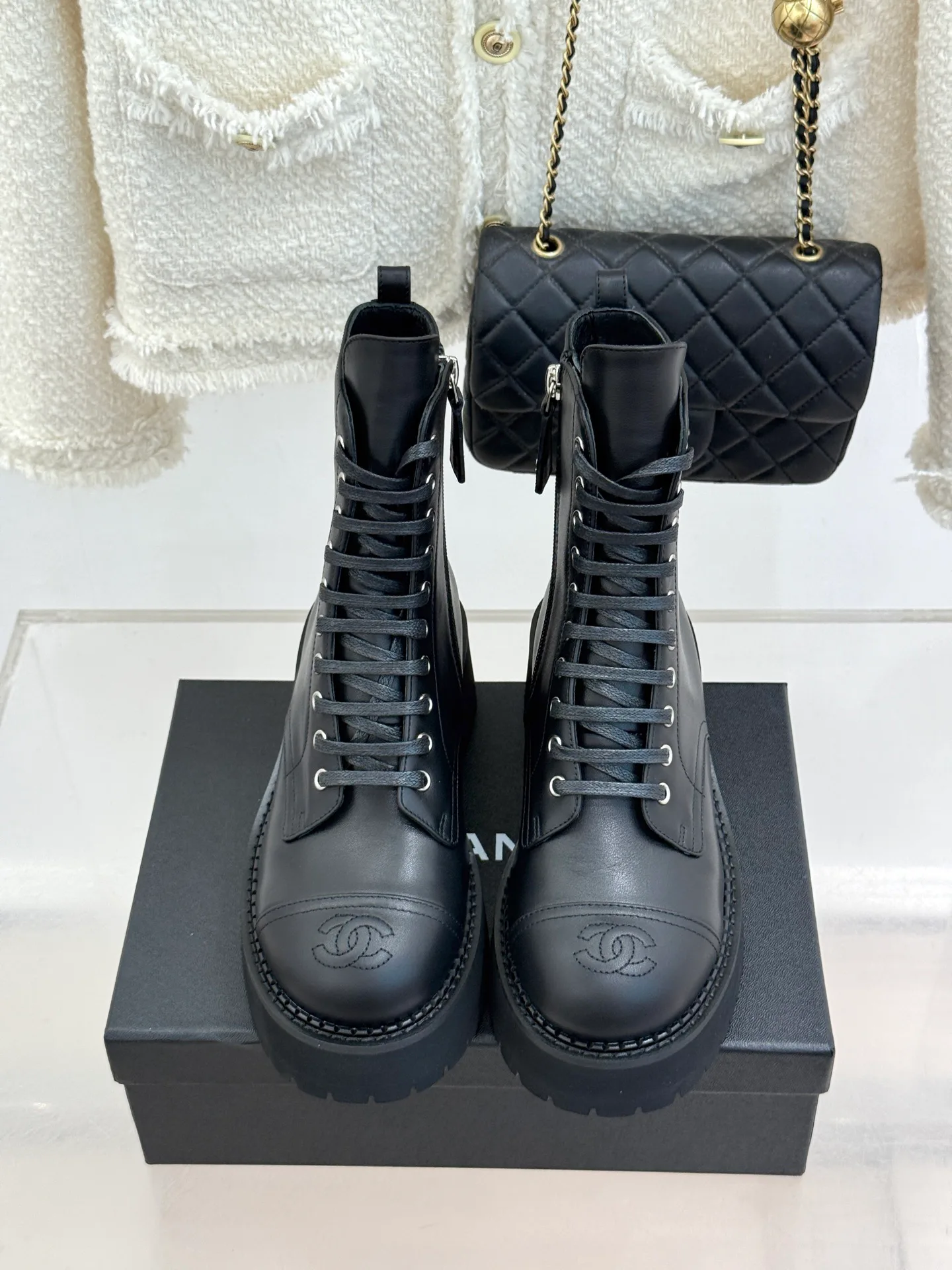 Ботинки Женские Chanel 19780083