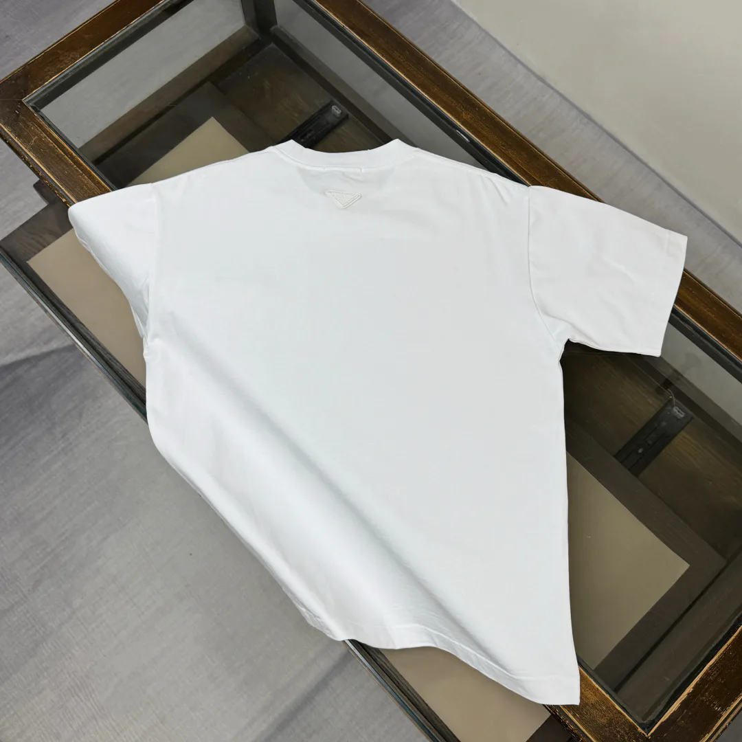 Футболки Женские Prada 10438886