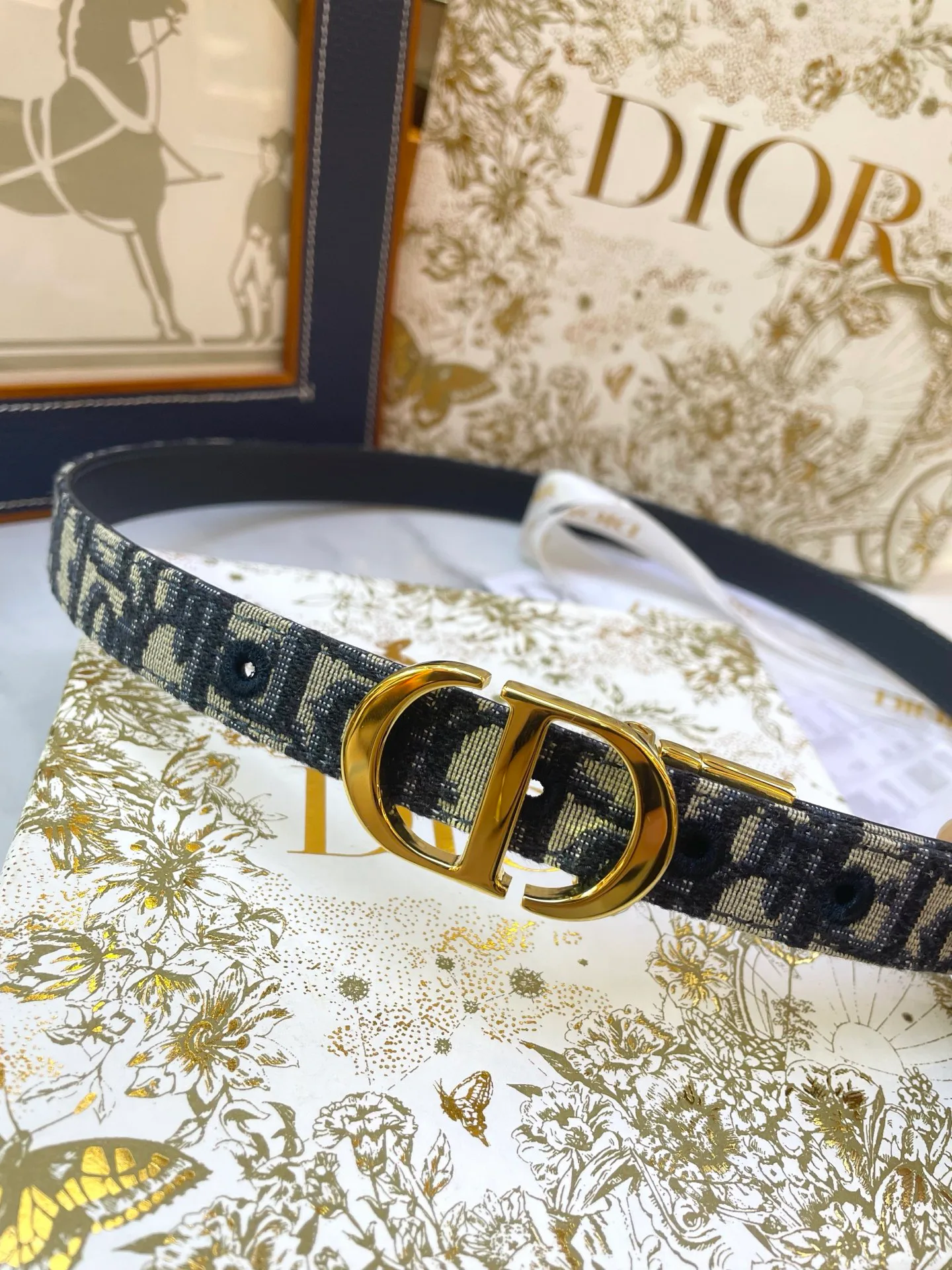 Ремни Christian Dior 10010346