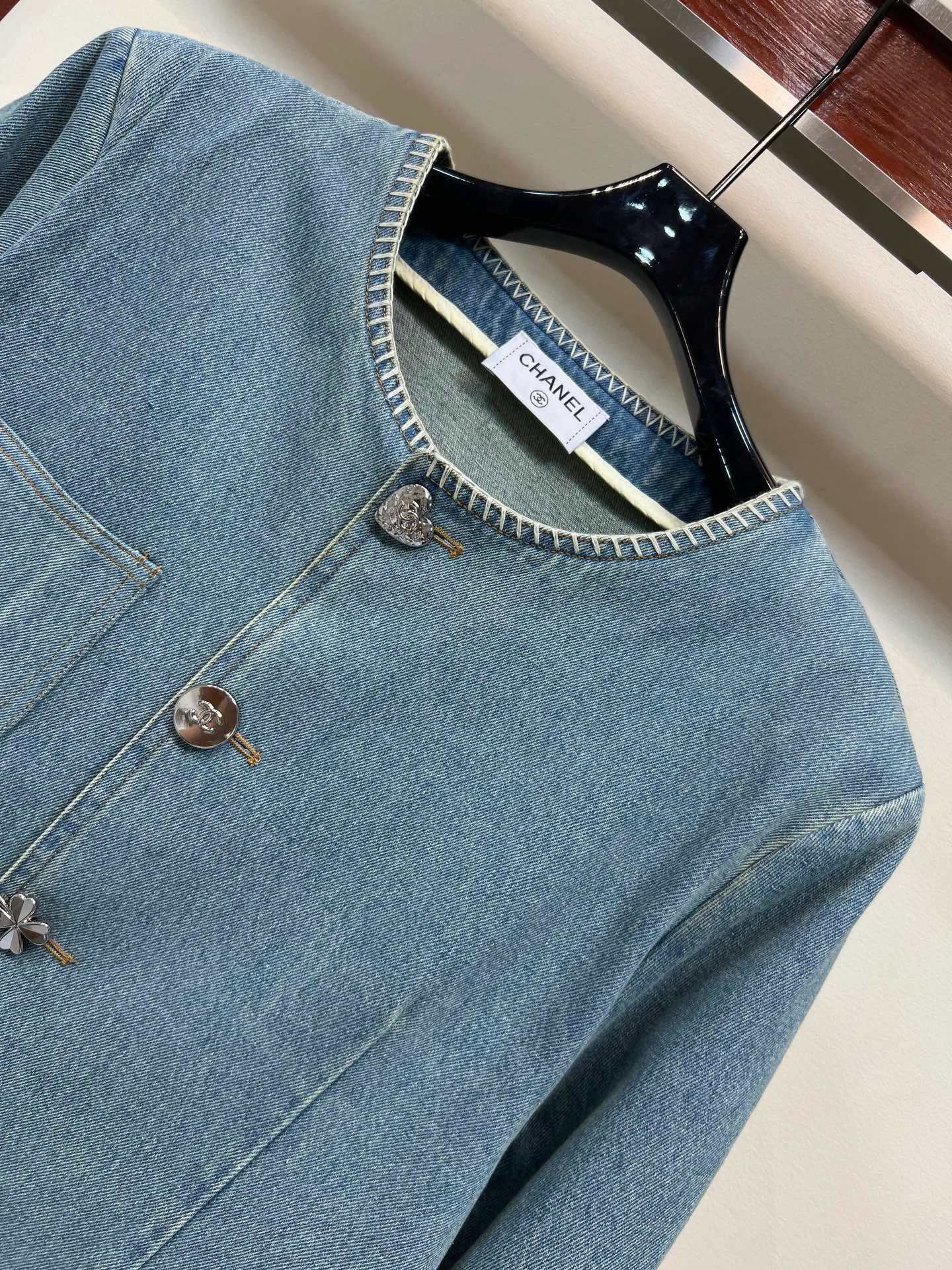 Жакеты Женские Chanel 11302047