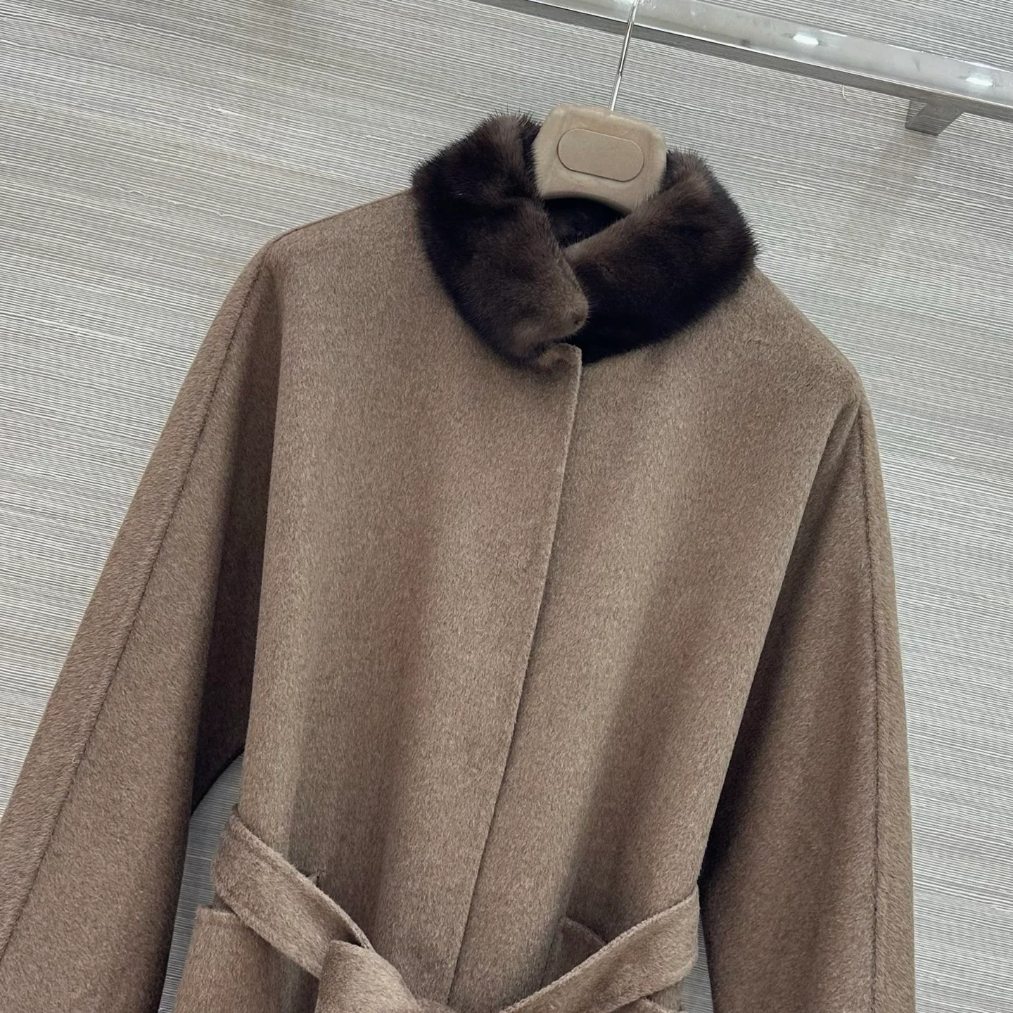 Пальто Женские Loro Piana 17921295