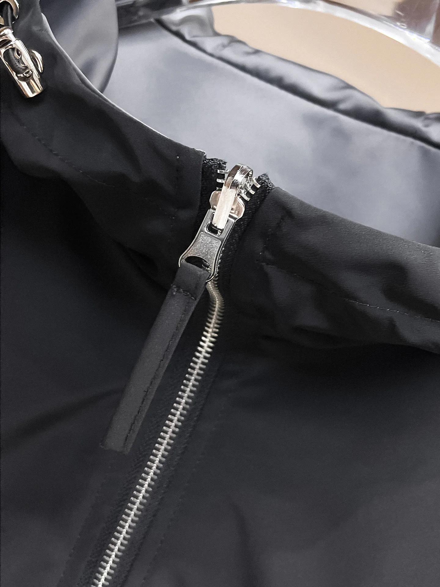 Куртки И Пуховики Мужские Prada 18197235