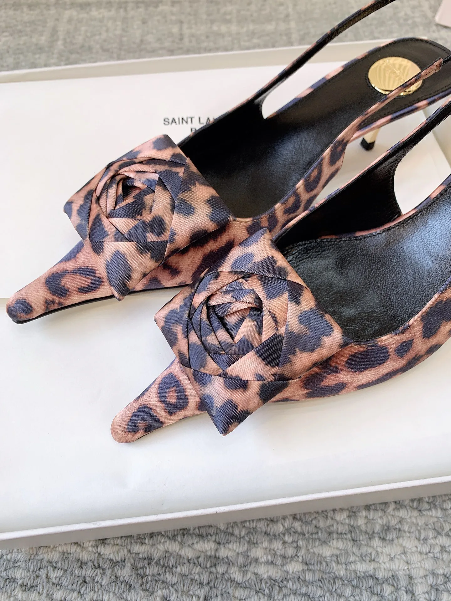 Туфли Женские Saint Laurent 11901910