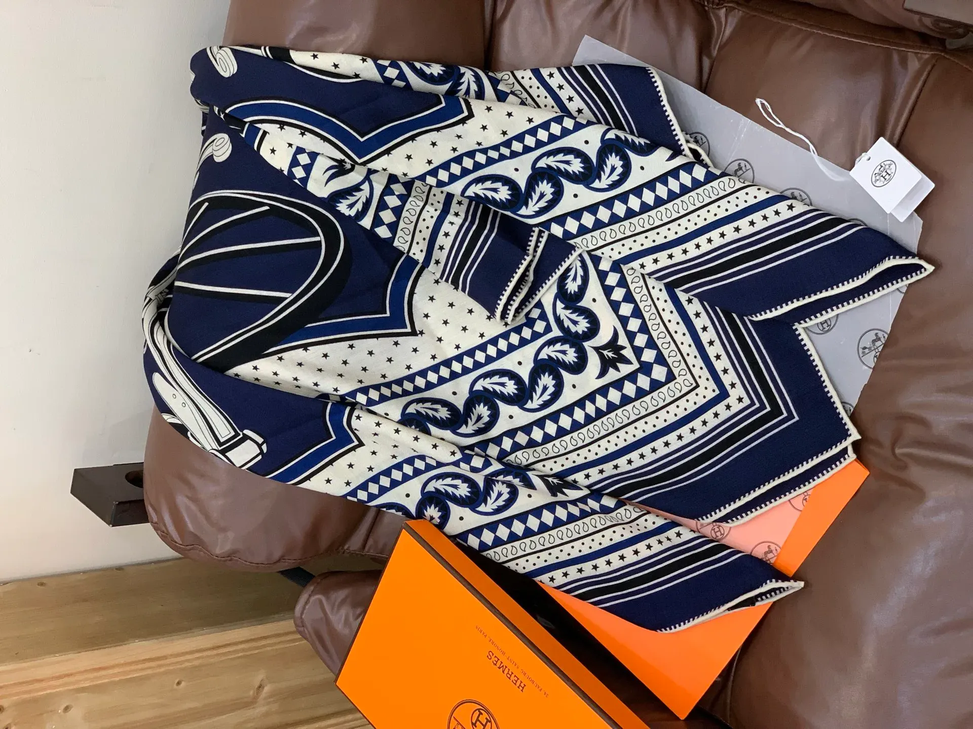 Платки Hermes 318437