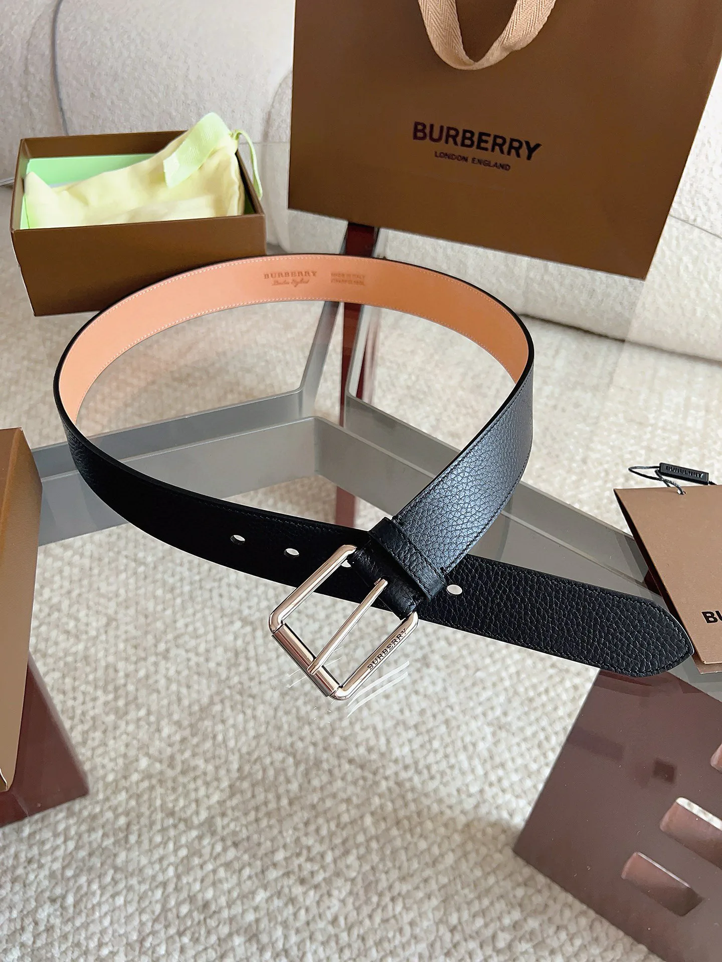 Ремни Burberry 11648719