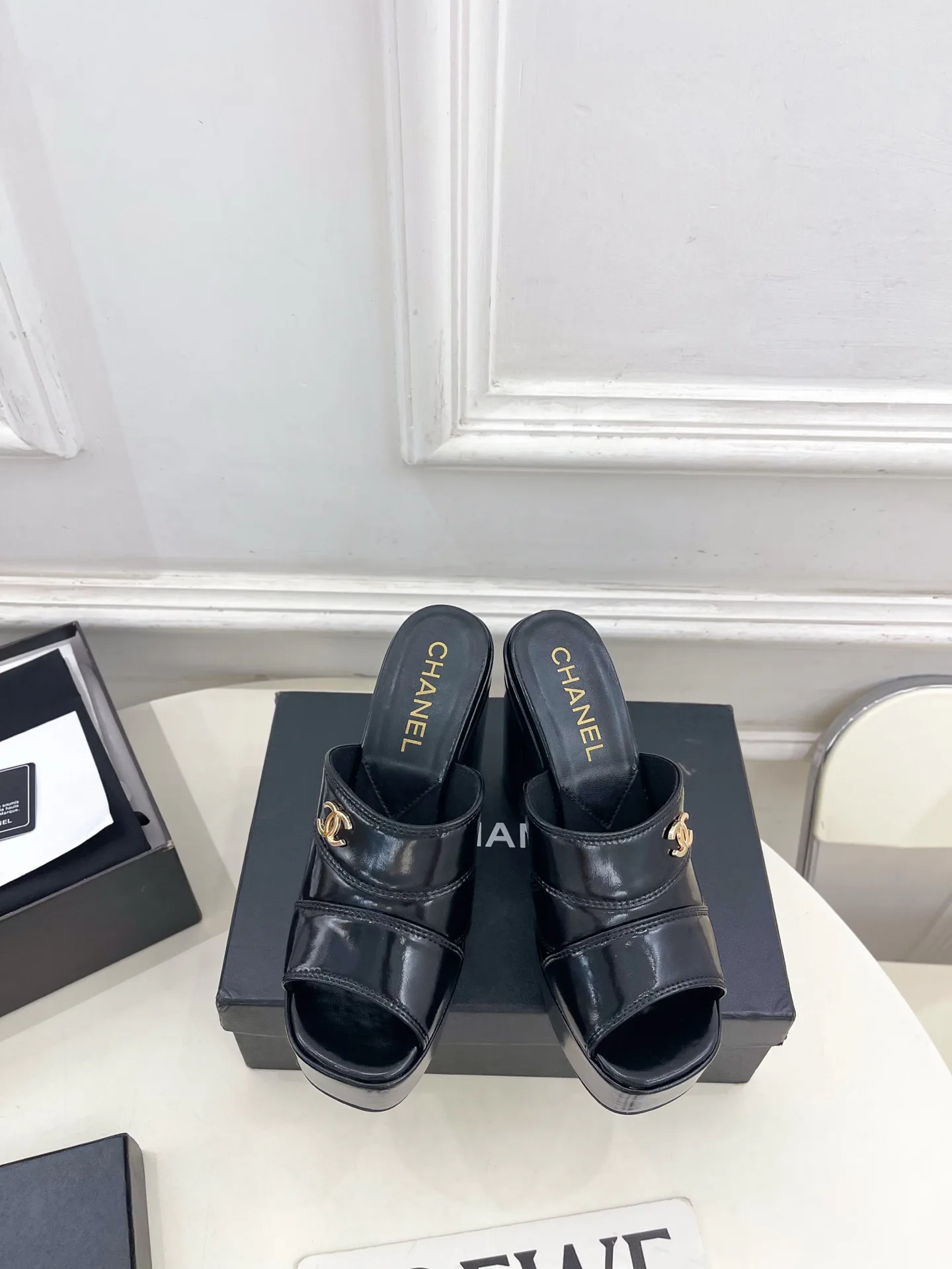 Босоножки Женские Chanel 13340924