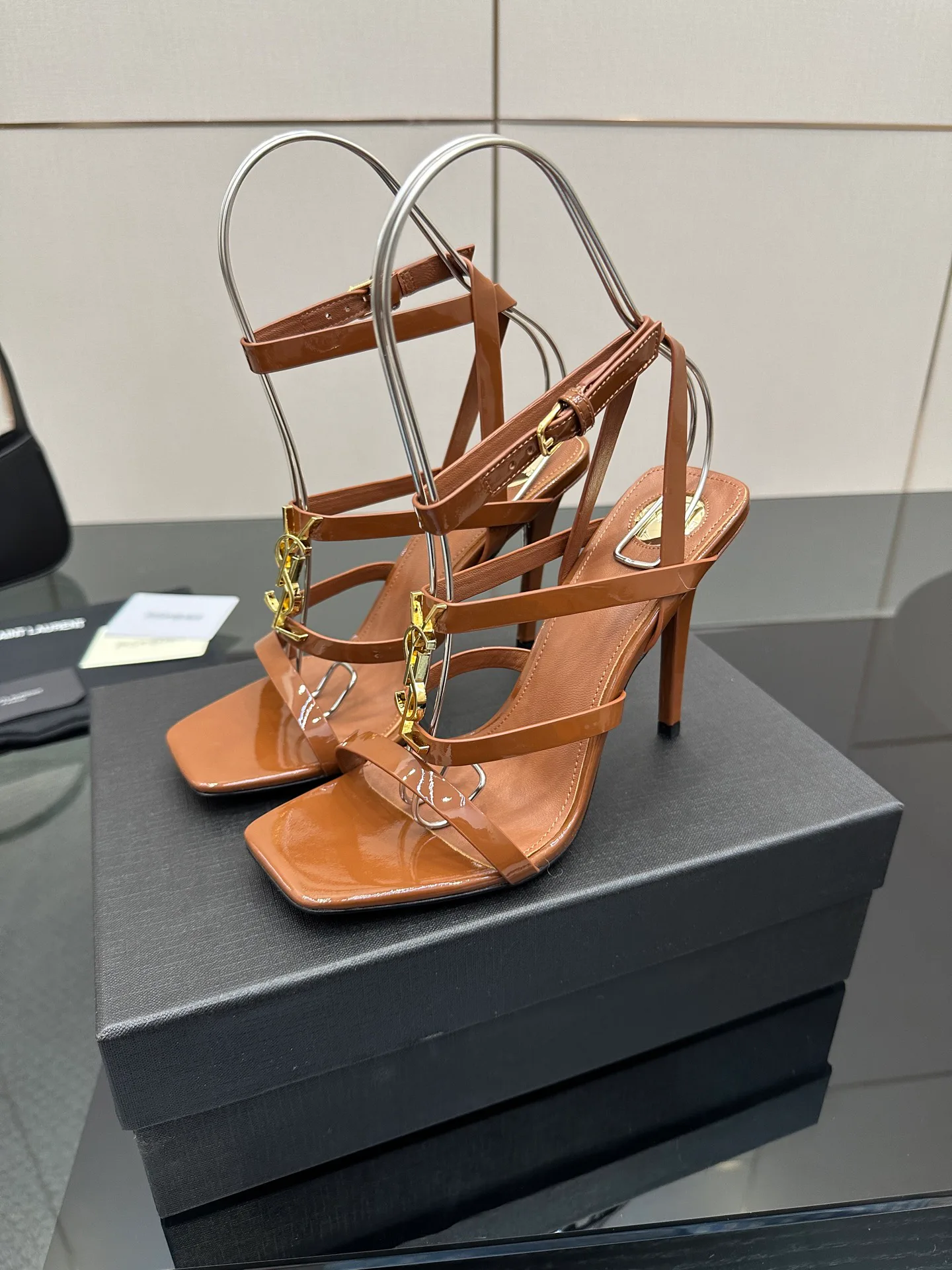 Босоножки Женские Saint Laurent 13164404