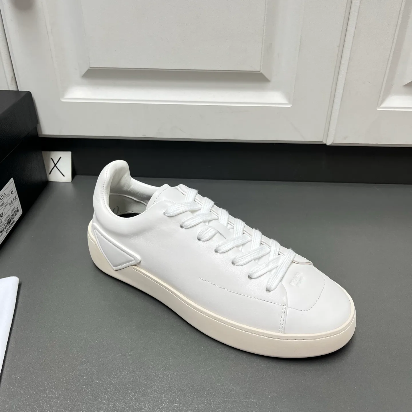 Кроссовки Мужские Prada 16940103