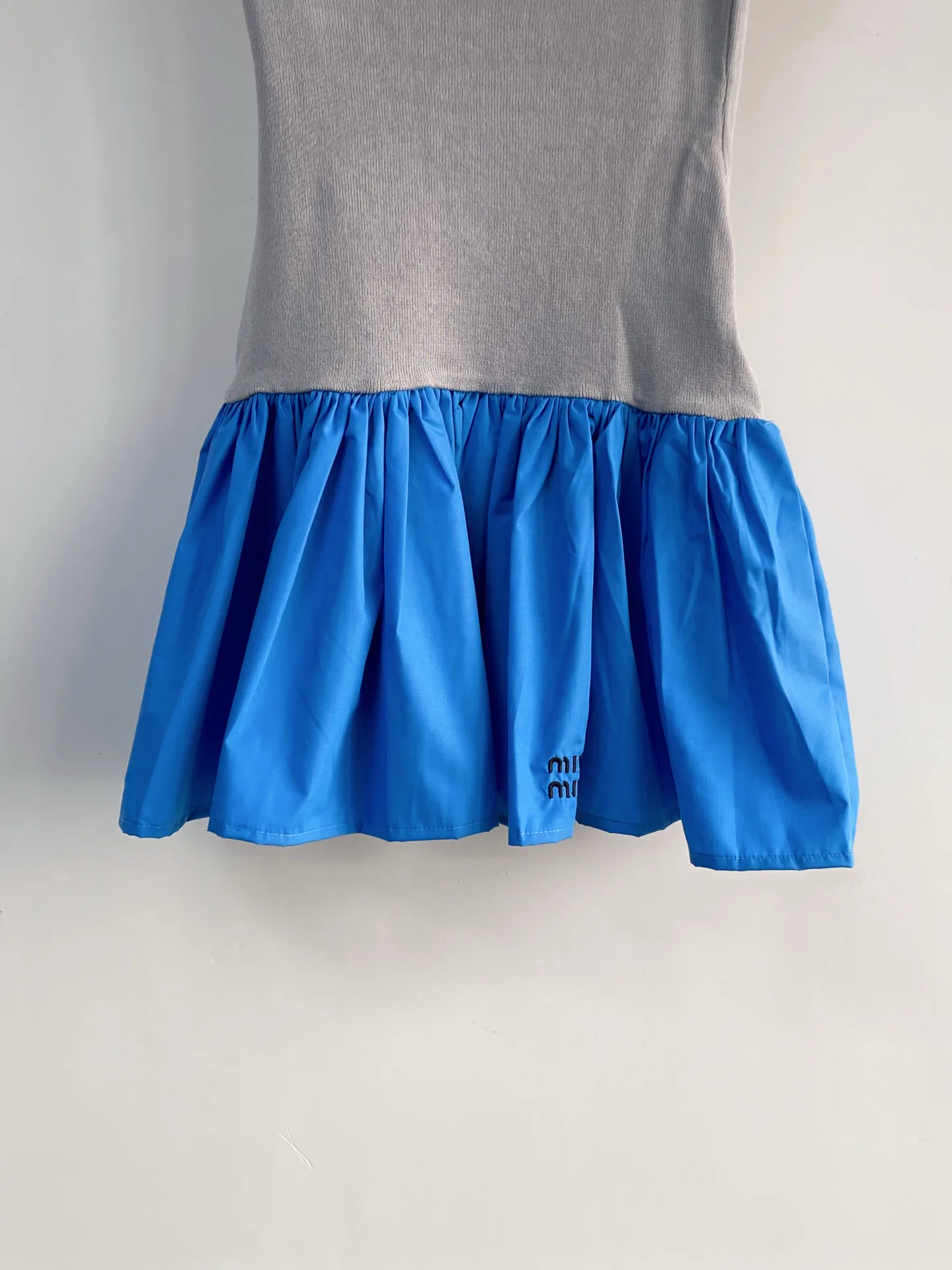 Платья Женские Miu Miu 11705264