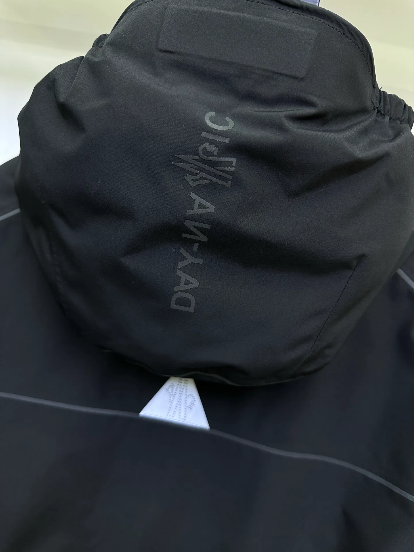 Куртки И Пуховики Мужские Moncler 209229