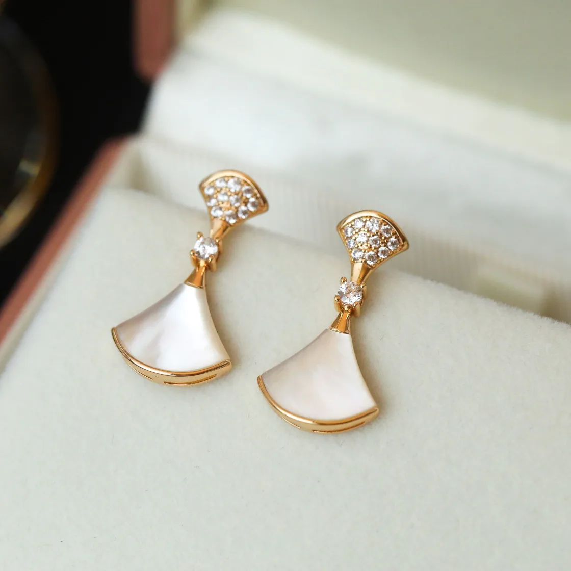 Бижутерия Bottega Veneta 28724