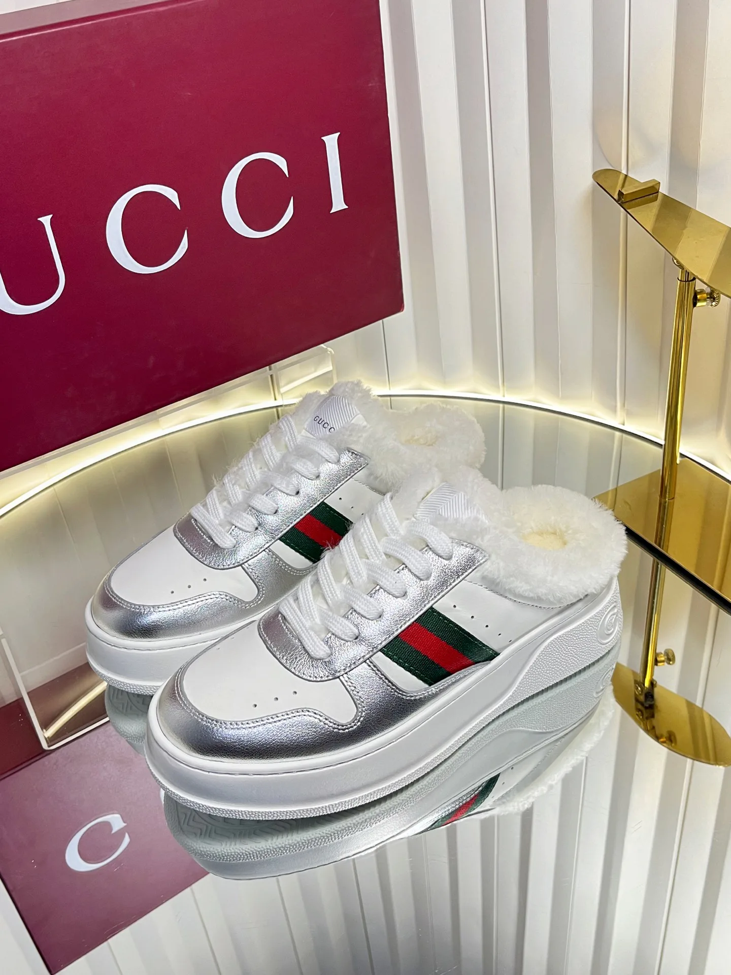 Кеды Женские Gucci 415630