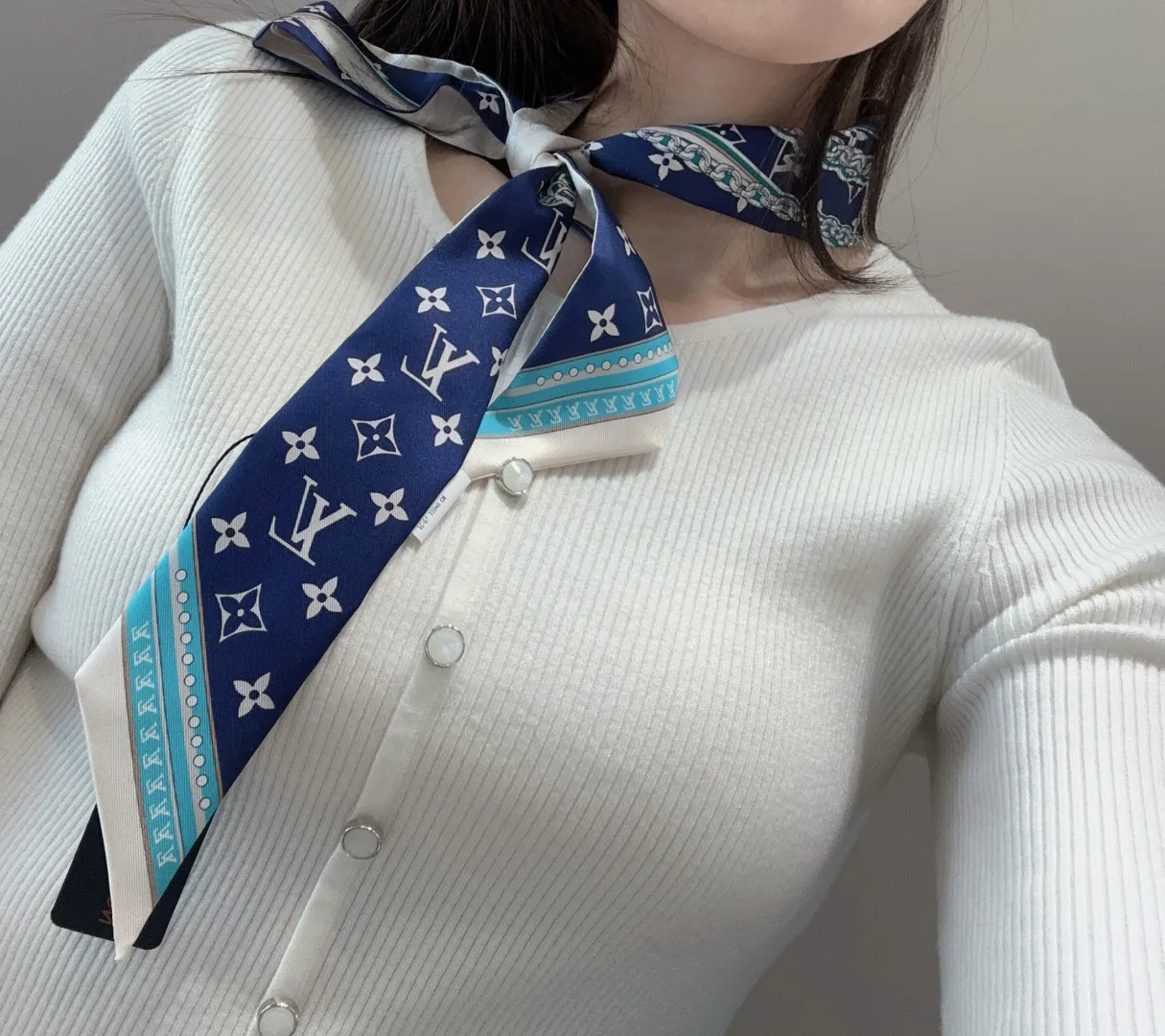 Платки Louis Vuitton 4972428