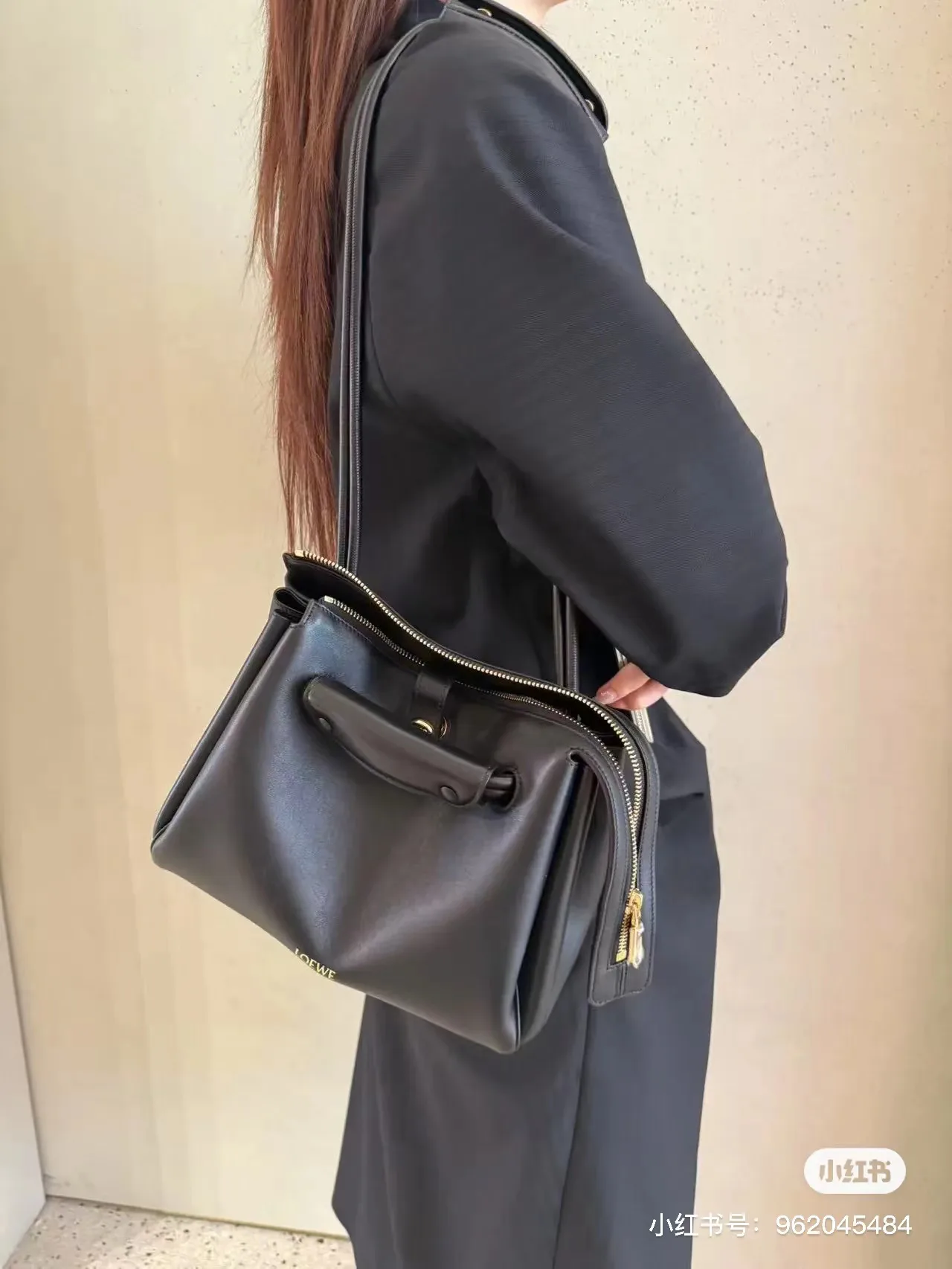 Классические Сумки Женские Loewe 11566867