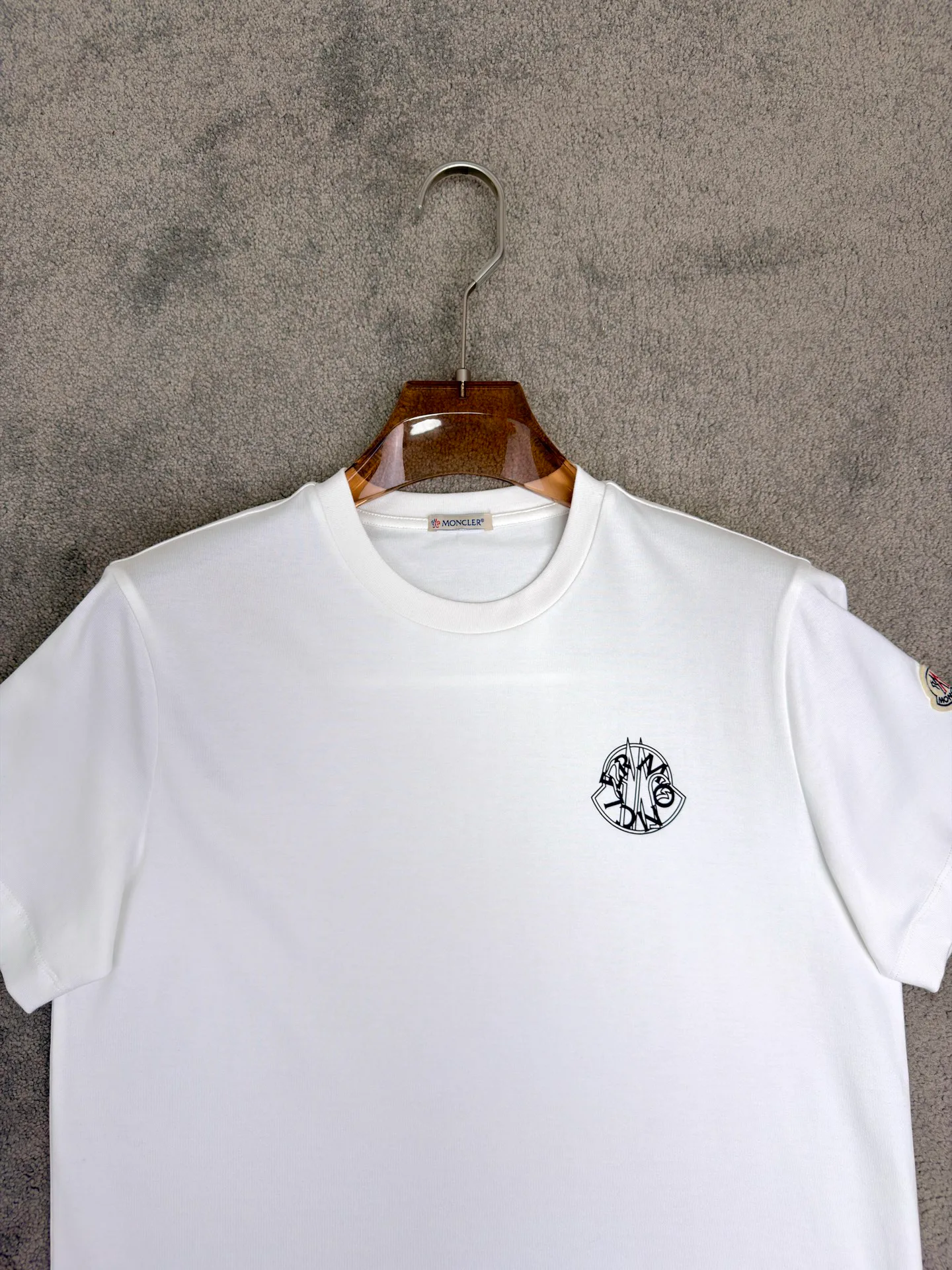 Футболки Мужские Moncler 13137576