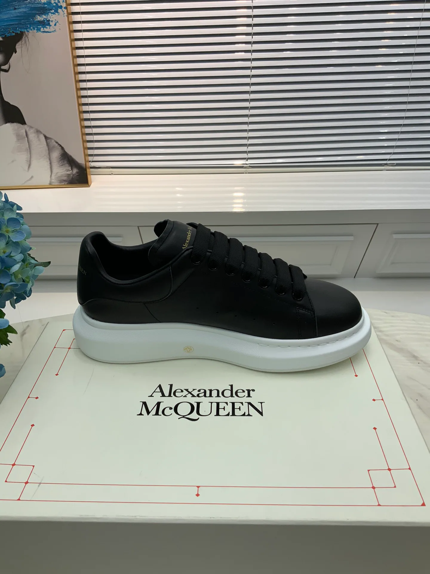 Кроссовки Женские Alexander Mcqueen 18373673