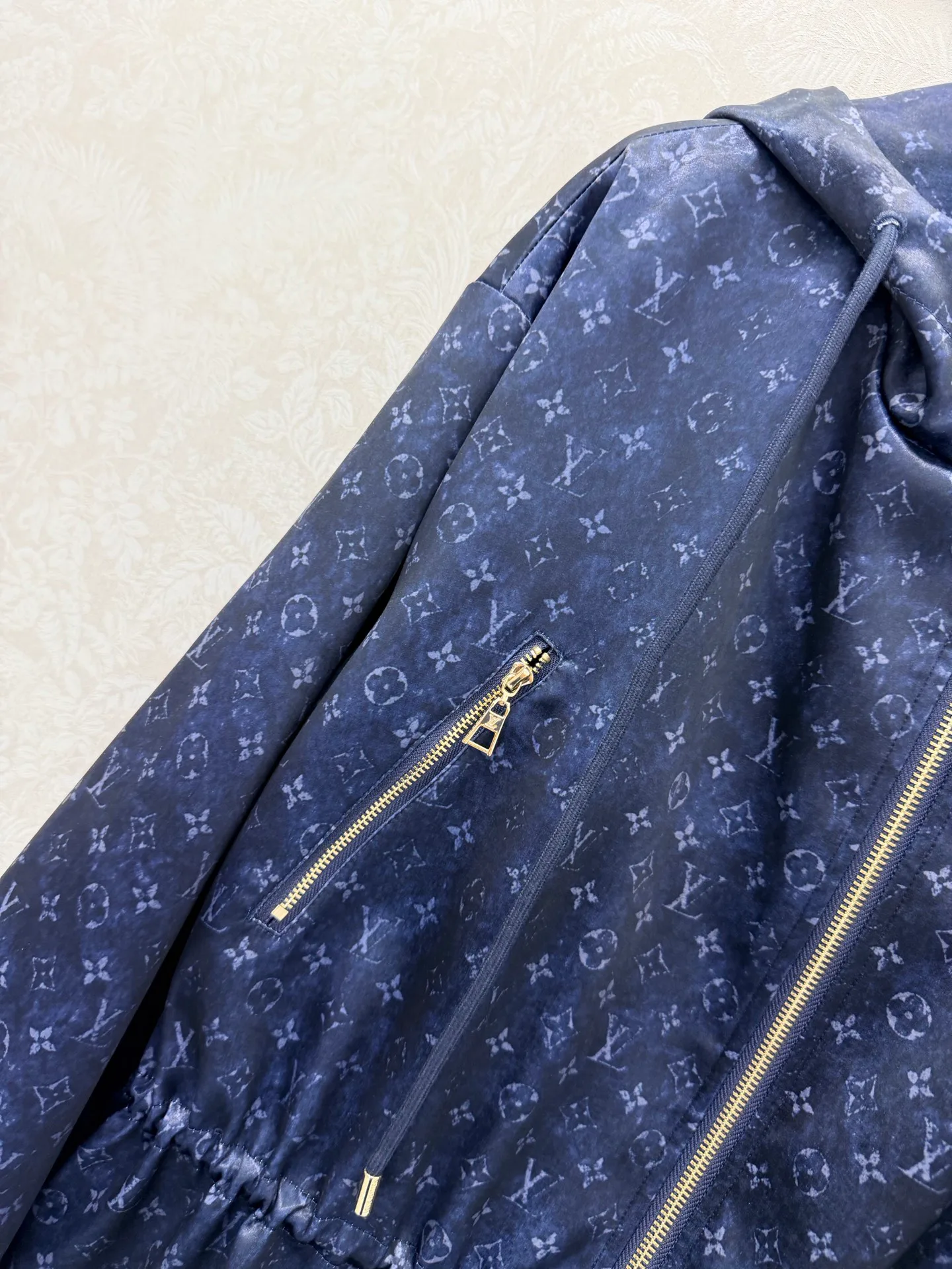 Куртки И Пуховики Мужские Louis Vuitton 1565007