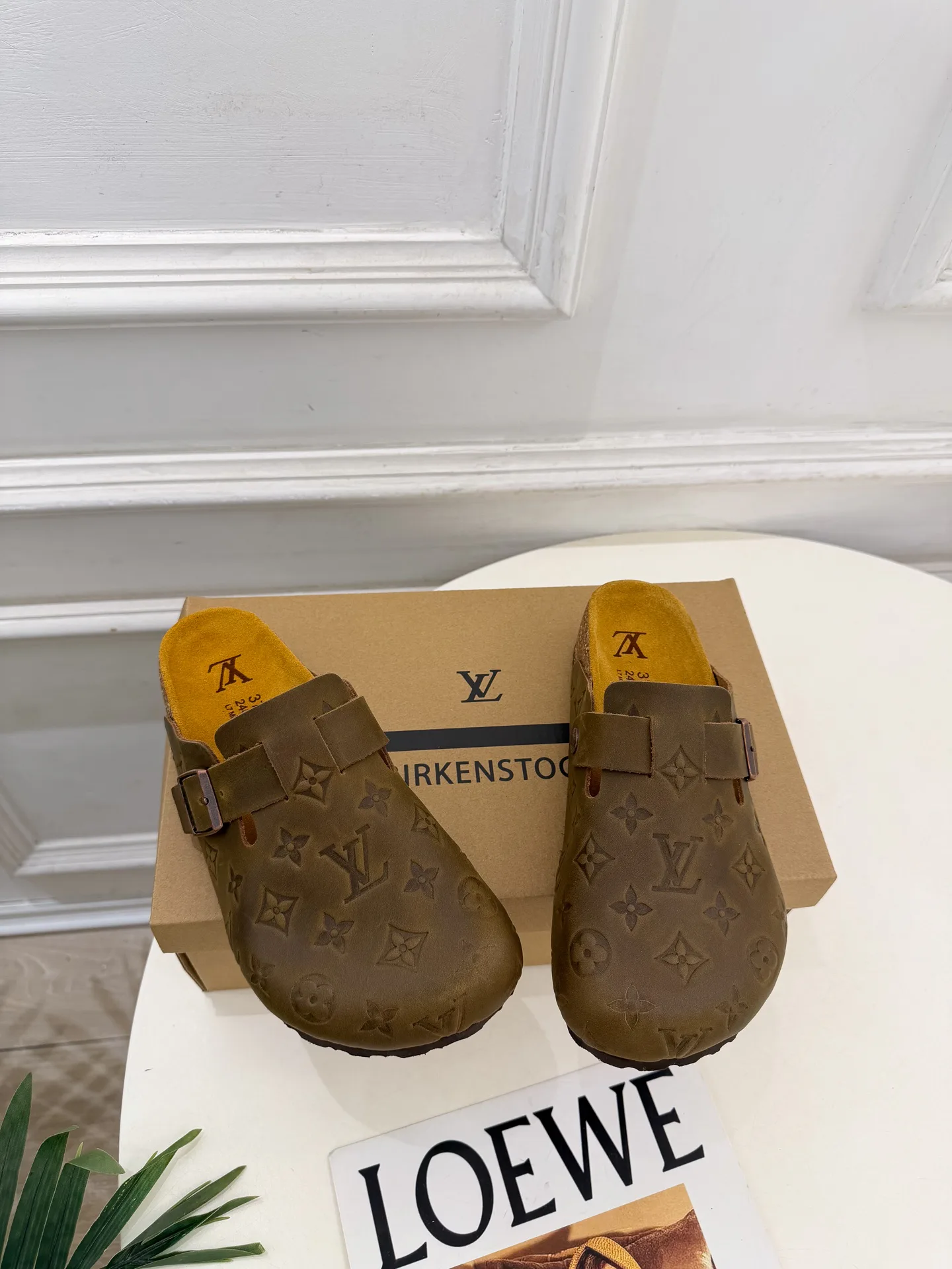 Мюли И Сабо Женские Louis Vuitton 18698221